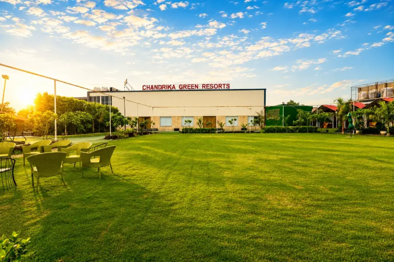 Main lawn and building at Chandrika Green Resort, Vrindavan